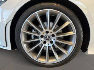 MERCEDES-BENZ CLA 200 usata, con Airbag laterali