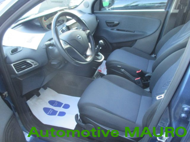 LANCIA Ypsilon usata, con Controllo trazione