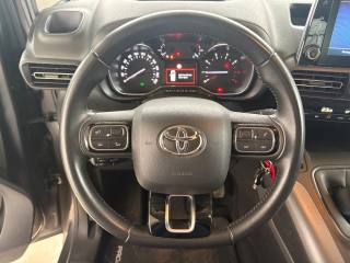 TOYOTA Proace City usata, con Fendinebbia