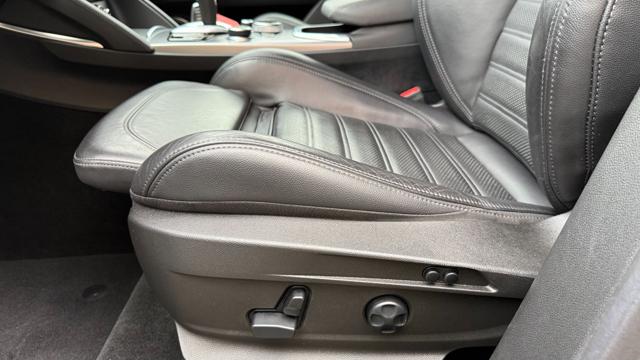 ALFA ROMEO Stelvio usata, con Cronologia tagliandi