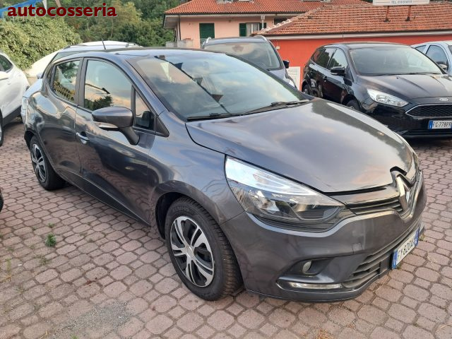 RENAULT Clio usata 1