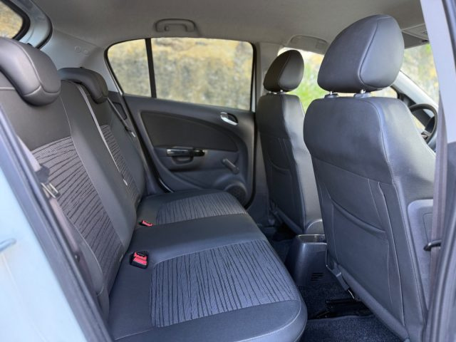 OPEL Corsa usata, con Volante multifunzione