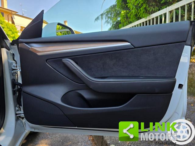 TESLA Model 3 usata, con Touch screen