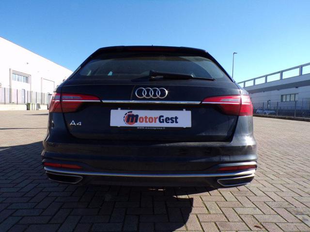 AUDI A4 usata, con Sensori di parcheggio anteriori