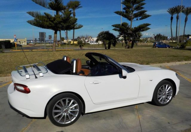 FIAT 124 Spider usata, con USB