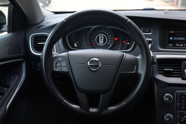 VOLVO V40 usata, con Sospensioni sportive