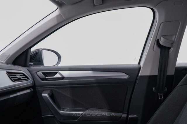 VOLKSWAGEN T-Roc usata, con Frenata d