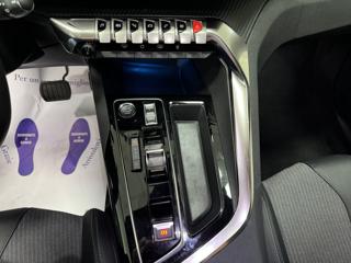 PEUGEOT 3008 usata, con Controllo automatico clima