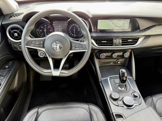 ALFA ROMEO Stelvio usata, con Climatizzatore