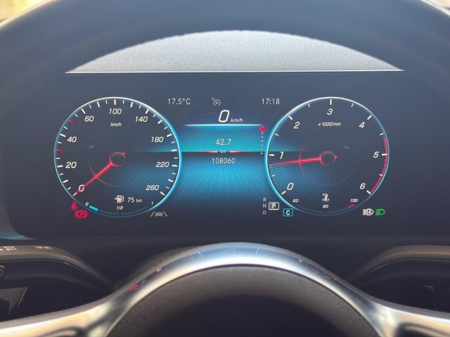 MERCEDES-BENZ A 180 usata, con Autoradio digitale