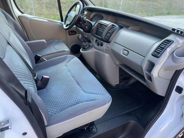 RENAULT Trafic usata, con Lettore CD