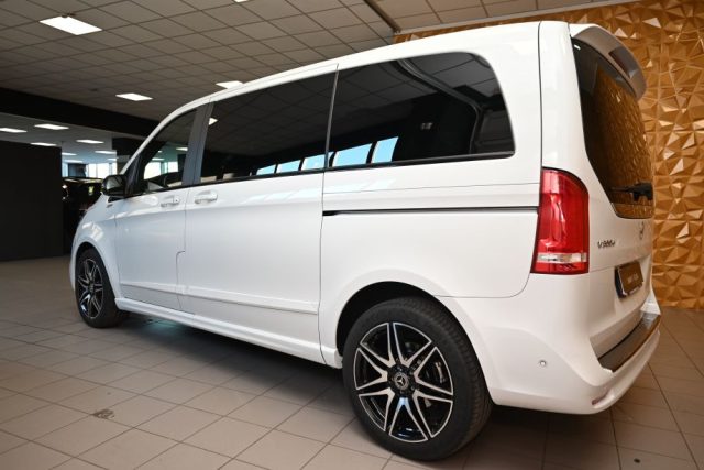 MERCEDES-BENZ V 300 usata 87