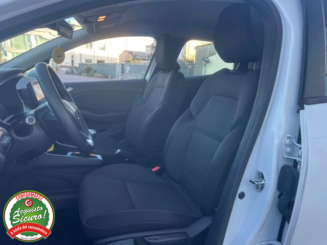 RENAULT Clio usata, con Alzacristalli elettrici