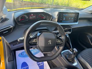 PEUGEOT 208 usata, con Boardcomputer