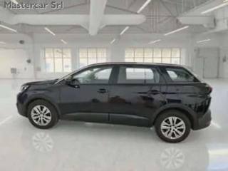 PEUGEOT 5008 usata, con Airbag laterali