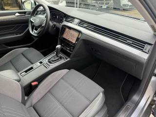 VOLKSWAGEN Passat Alltrack usata, con Autoradio digitale