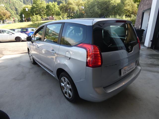 PEUGEOT 5008 usata, con Airbag Passeggero