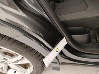 AUDI Q3 usata, con Sensori di parcheggio anteriori