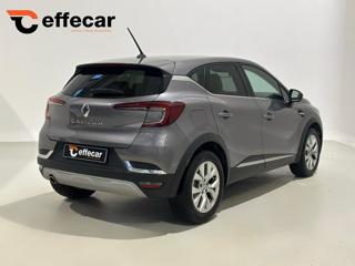 RENAULT Captur usata, con Autoradio