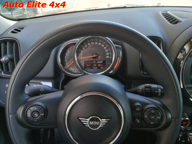 MINI Countryman usata, con Fendinebbia