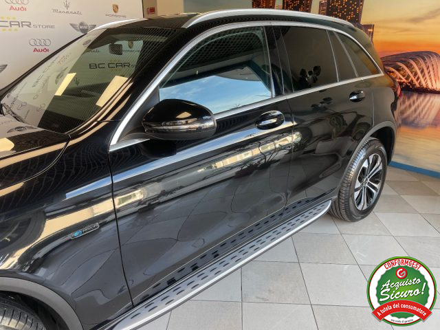 MERCEDES-BENZ GLC 300 usata, con Vetri oscurati