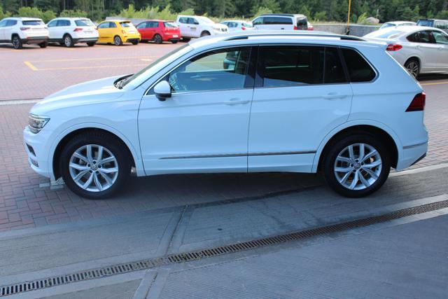 VOLKSWAGEN Tiguan usata, con Boardcomputer