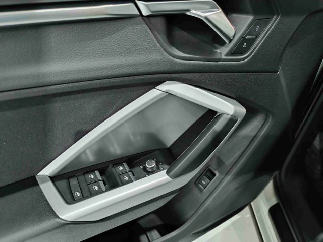 AUDI Q3 usata, con Bracciolo