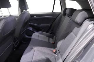 VOLKSWAGEN Golf Variant usata, con Autoradio digitale