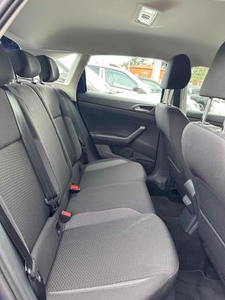 VOLKSWAGEN Taigo usata, con Volante in pelle