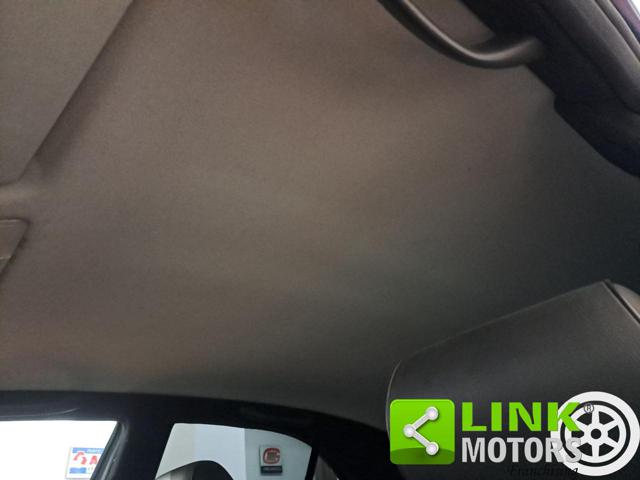 MERCEDES-BENZ E 200 usata 29