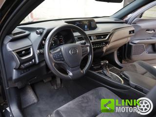 LEXUS UX 250h usata, con Airbag Passeggero