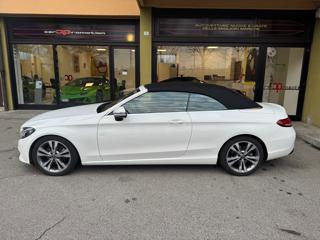 MERCEDES-BENZ C 220 usata, con Chiusura centralizzata