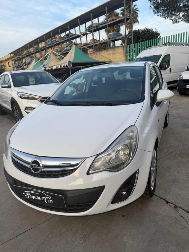 OPEL Corsa usata, con Airbag laterali