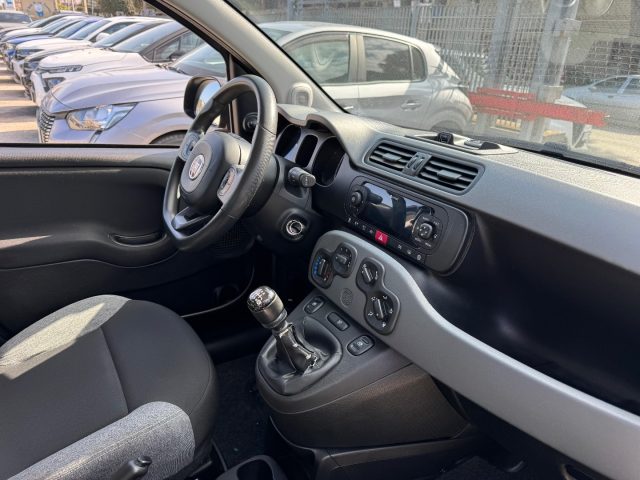 FIAT Panda Cross usata, con Controllo automatico clima