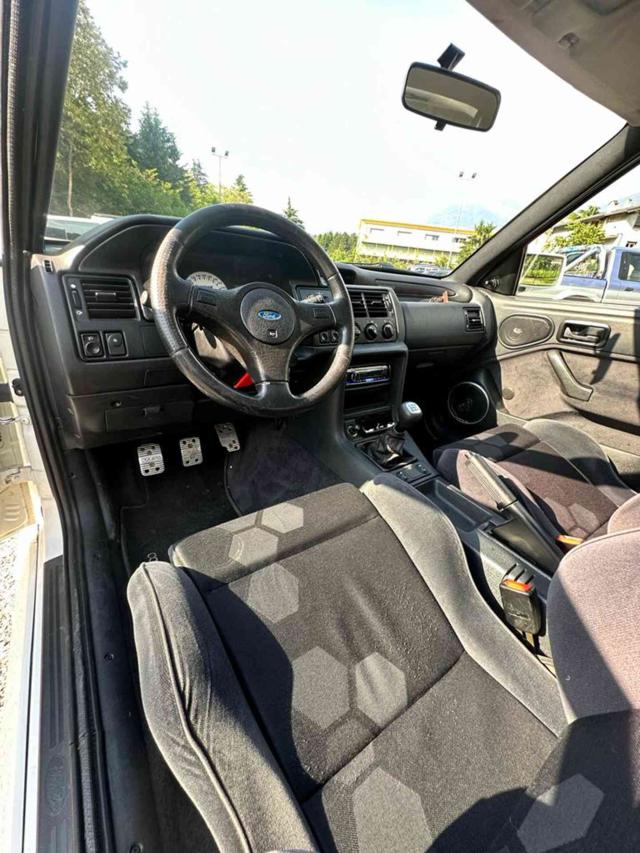 FORD Escort usata 13