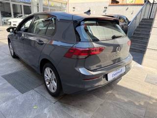 VOLKSWAGEN Golf usata, con Autoradio