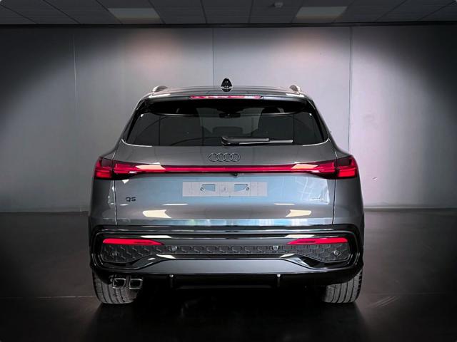 AUDI Q5 usata, con Autoradio