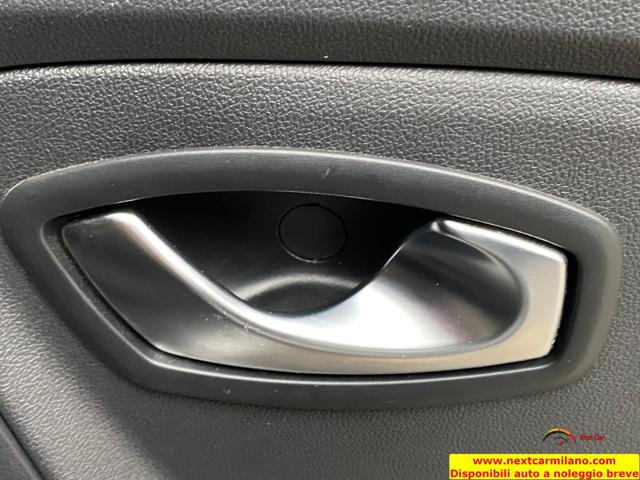 RENAULT Captur usata 56