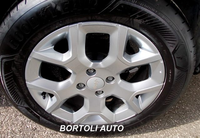 JEEP Avenger usata, con Controllo automatico clima