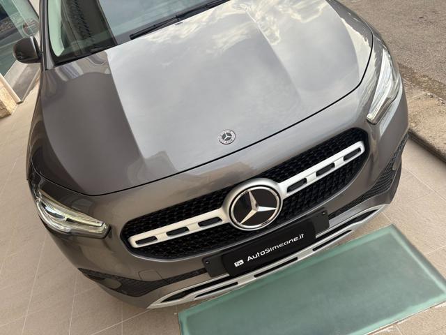 MERCEDES-BENZ GLA 180 usata, con USB