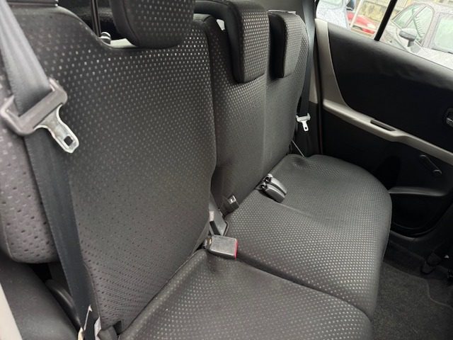 TOYOTA Yaris usata, con Climatizzatore