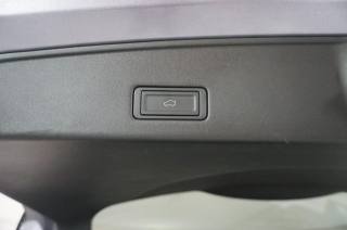 OMODA 5 usata, con USB