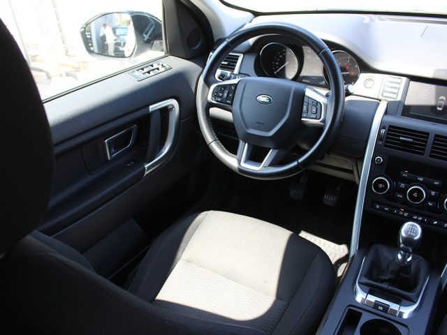 LAND ROVER Discovery Sport usata, con Trazione integrale