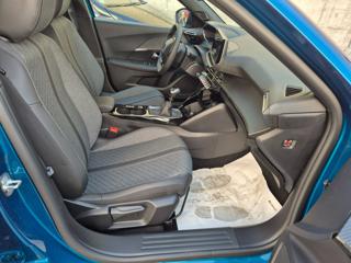 PEUGEOT 2008 usata, con Controllo automatico clima