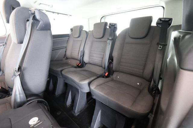 FORD Tourneo Custom usata 4
