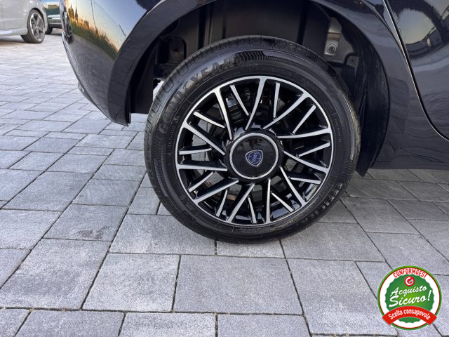 LANCIA Ypsilon usata, con Controllo trazione
