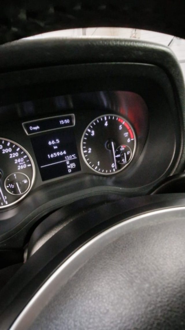 MERCEDES-BENZ B 180 usata, con Airbag laterali