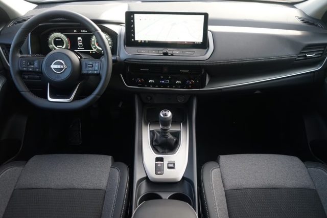 NISSAN Qashqai usata, con Autoradio