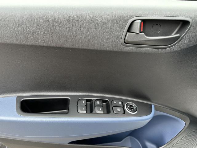 HYUNDAI i10 usata, con Chiusura centralizzata