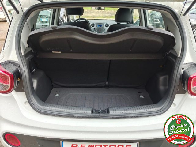 HYUNDAI i10 usata, con Fendinebbia